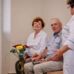 Разница в сроках лечения в латвийской медицине вызывает вопросы о качестве и эффективности системы