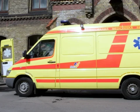 Рижская 1-я больница ужесточает ограничения на посещения из-за эпидемии гриппа