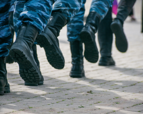 Россия не демонстрирует готовности остановить военные действия, считает эксперт