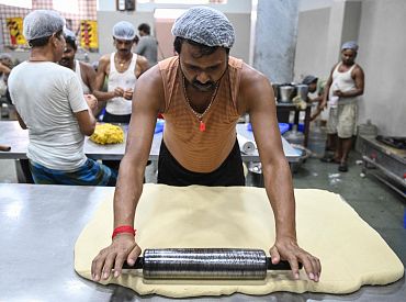 Россия ожидает 800 000 индийских работников для борьбы с дефицитом кадров