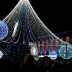 Рождество в Риге: город потратил 299 650 евро на украшения и елку