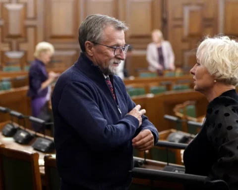 Сейм досрочно завершил осеннюю сессию из-за отсутствия кворума