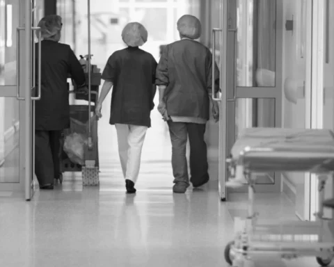 Смерть ребенка в рижской больнице: медики подвергнуты расследованию ошибки