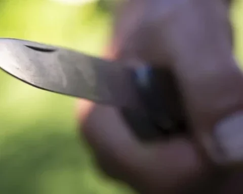 В Огре найден мертвым мужчина, задержана хозяйка квартиры