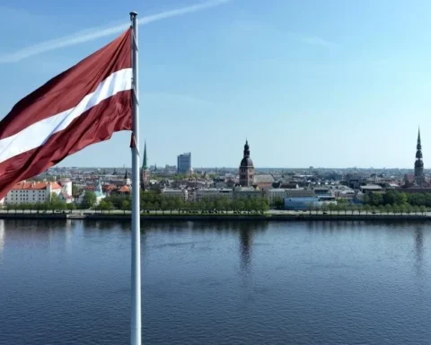 Власти Латвии озвучили сроки достижения среднего уровня благосостояния по ЕС