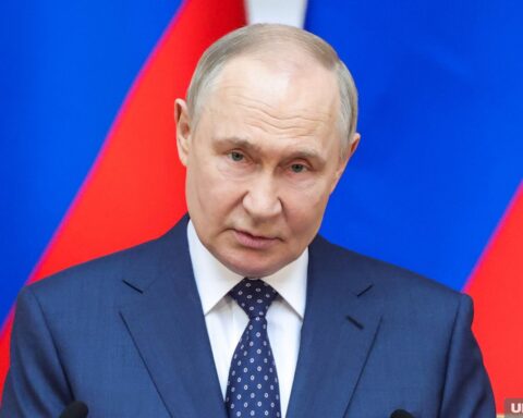 Россия ввела скрытую форму мобилизации мигрантов