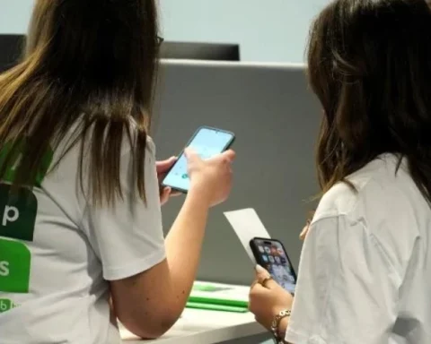 Жители Латвии недовольны невозможностью отказаться от новой услуги Bite