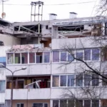 20 семей лишились жилья после взрыва на Баускас, самоуправление предложило временное размещение