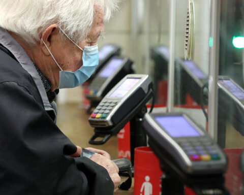 Закрытие отделений ускорилось: банковская доступность в России резко сократилась