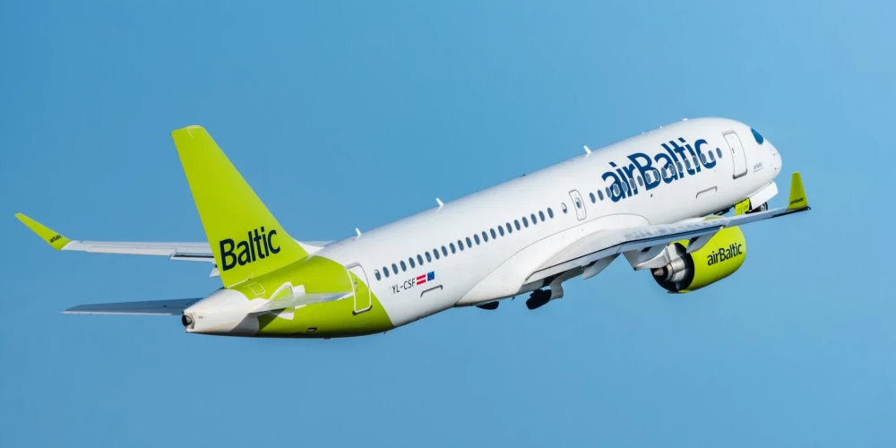 airBaltic объявил о распродаже билетов из Риги с ценами от 27 евро и увеличении частоты рейсов