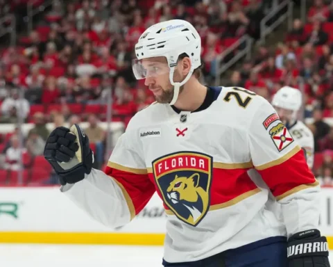 Балинскис установил антирекорд латвийских хоккеистов в НХЛ с показателем -4