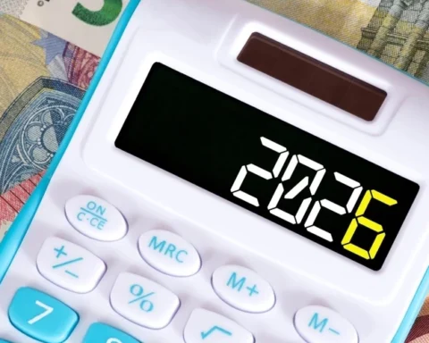 Бухгалтерам предстоит менять практику из-за новых налоговых льгот и минимальных зарплат с 1 января 2026 года