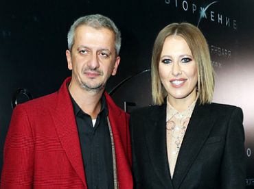 Бунт выпускников МХАТ против назначения Константина Богомолова на пост ректора