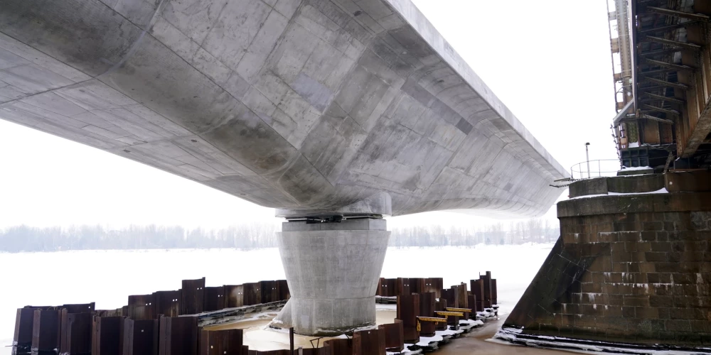 Чиновники Rail Baltica хотят застраховать себя от ответственности, вызывая вопросы у общества