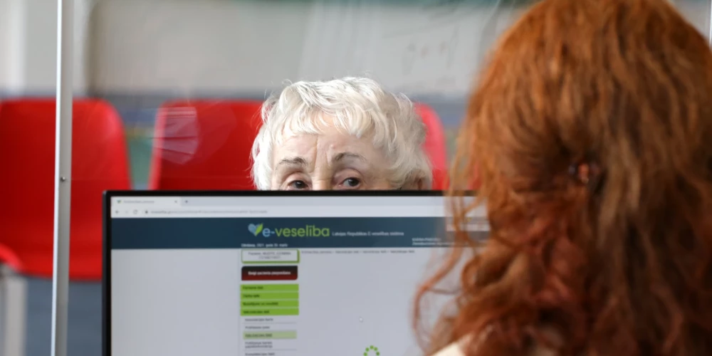 Эра бумажных направлений заканчивается: как записаться к врачу в 2023 году