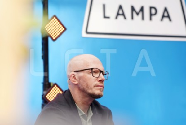 Глава Rail Baltica в Латвии не смог назвать станции будущей линии, вызвав возмущение в соцсетях