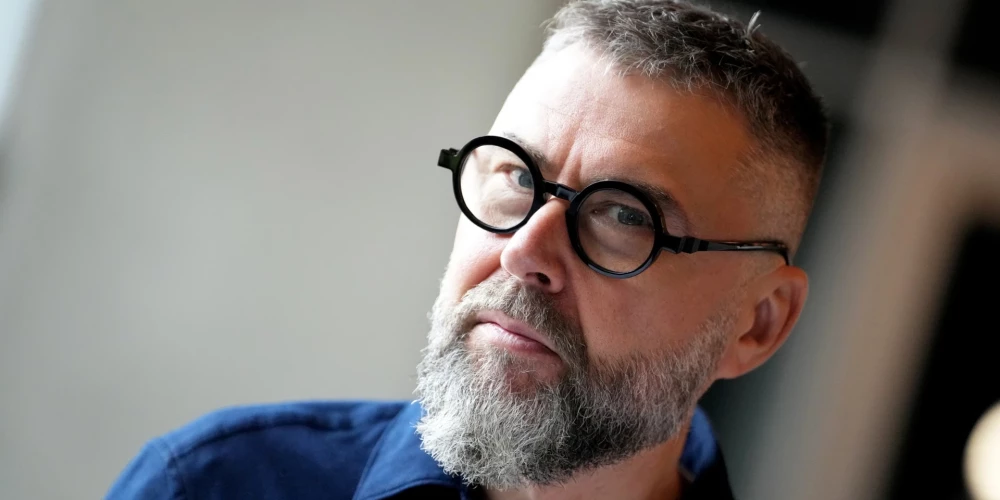 Художественного руководителя театра Dailes обвинили в публичном унижении за критику работы коллеги