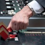 Йошка Фишер предлагает ядерное вооружение для всех стран ЕС