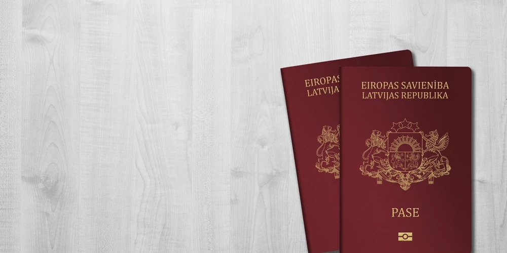Кабмин Латвии присвоил гражданство 44 новым гражданам, включая половину из-за границы