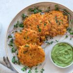 Котлеты из батата с четырьмя ингредиентами