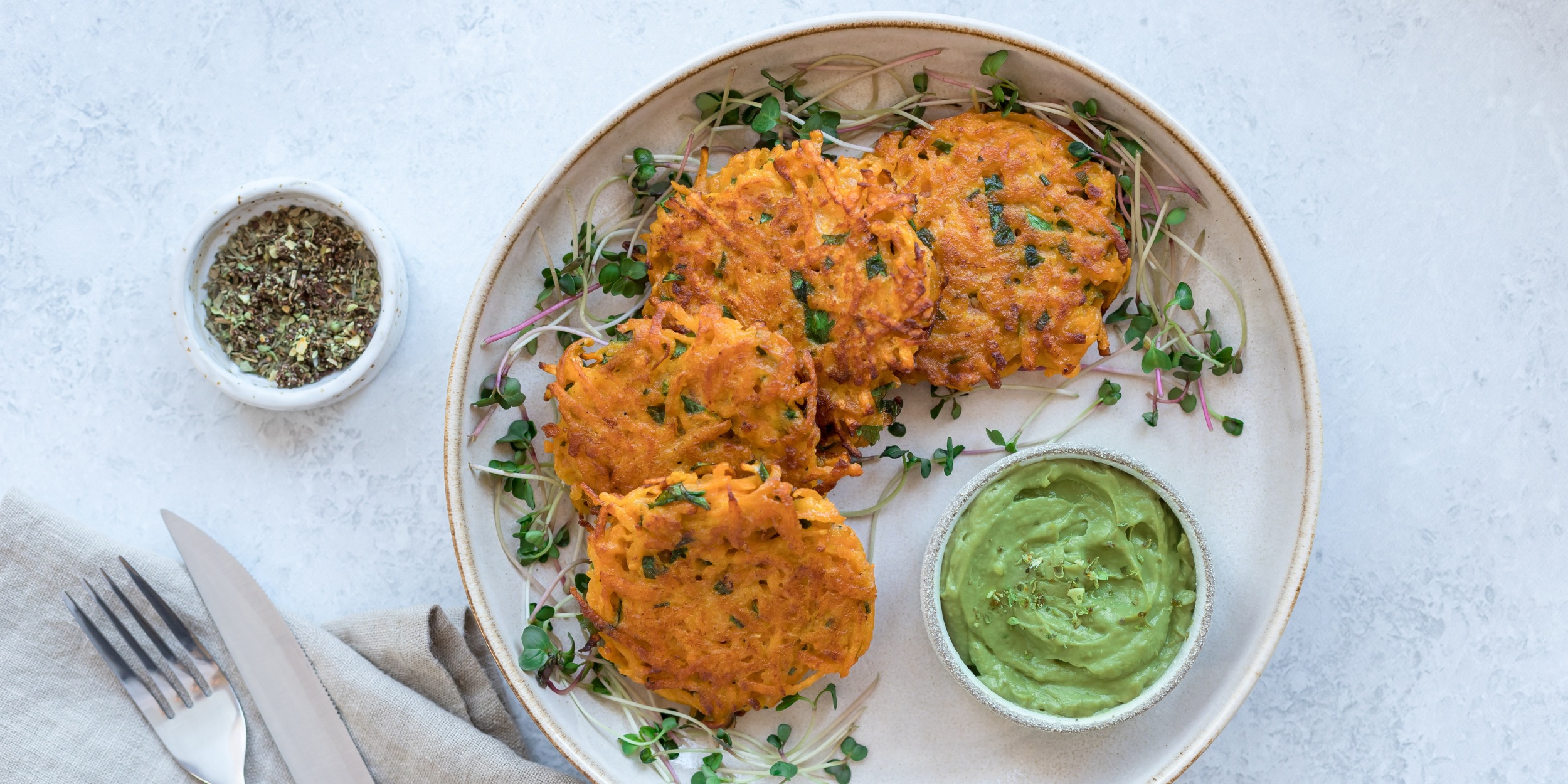 Котлеты из батата с четырьмя ингредиентами