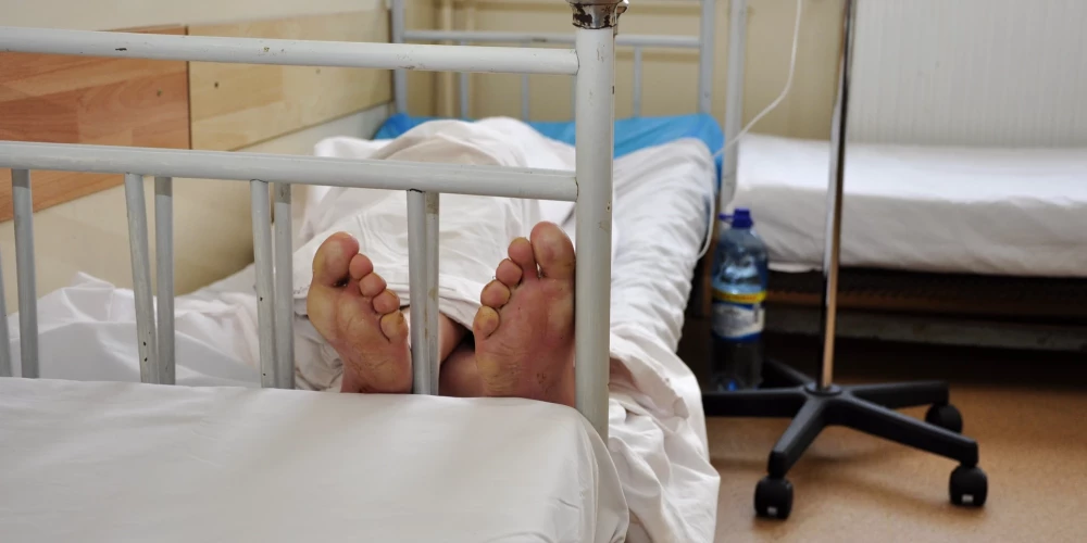 Латвийские больницы снова получают недостаточное финансирование, доступная медпомощь под угрозой