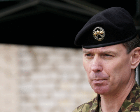 Латвия должна оставаться бдительной, даже если в Украине боевые действия заморозят