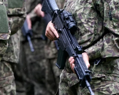 Латвия обеспечит долгосрочные займы для повышения обороноспособности страны