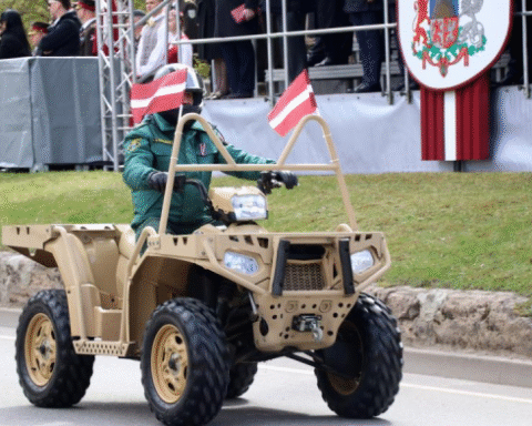 Латвия поддерживает Парижскую декларацию, но вопрос о отправке войск в Украину остается открытым