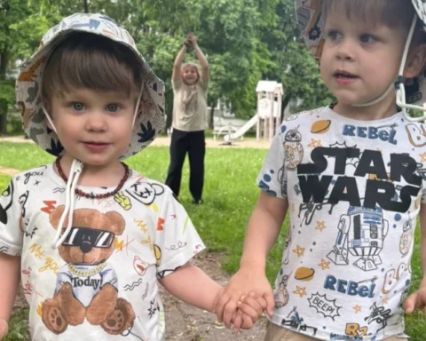 Мамы «особенных» детей в Латвии нуждаются в помощи для жизненно важной терапии