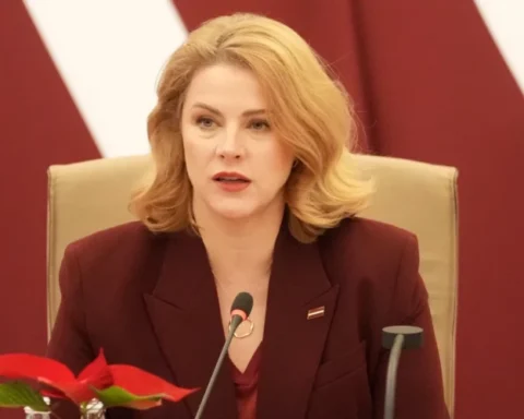 Нацобъединение предлагает устранить Силиню из-за русского языка в общественных СМИ