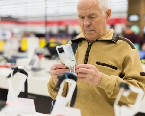 Наибольший спрос на умные устройства в Латвии пришёлся на ноябрь и декабрь 2022 года