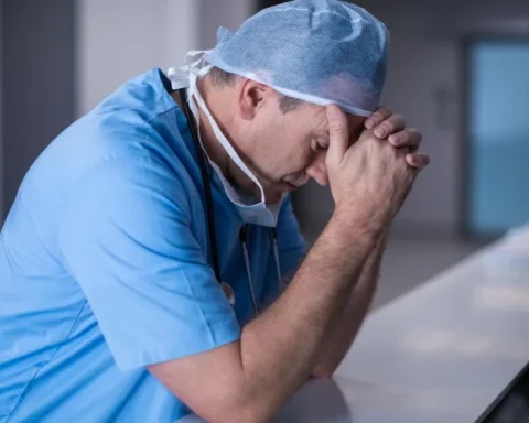 Новый отчет подтверждает кризис латвийского здравоохранения и высокие уровни неполученной помощи