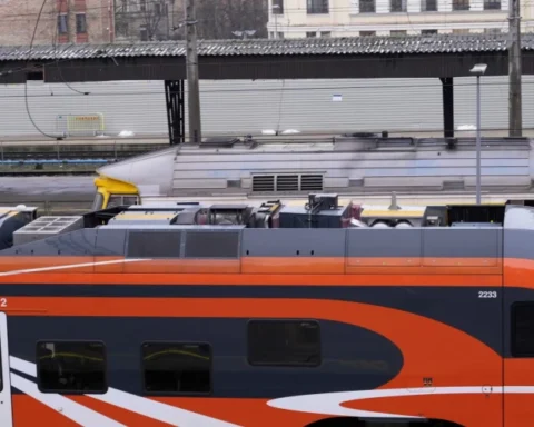 Первый поезд из Тарту в Ригу отправился утром и прибудет в полдень