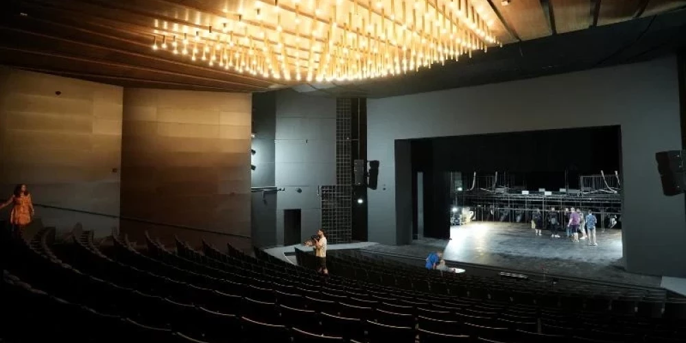 Поступок Валмиерского театра вызывает восхищение в соцсетях