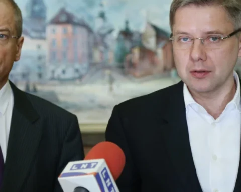 Прокуратура завершила расследование дела о коррупции с участием Ушакова и Америкса