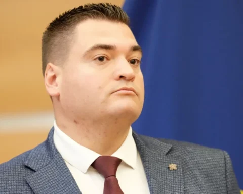 Ратниекс предлагает растянуть плату за отопление до следующего сезона в условиях финансового кризиса