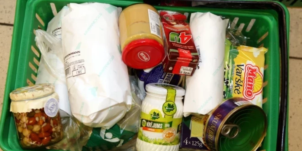 Разница в ценах на корзину продуктов: 43,51 евро в одном магазине и другая стоимость в другом