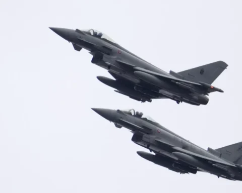 Регулярные полеты военных самолетов союзников над Латвией: что нужно знать жителям