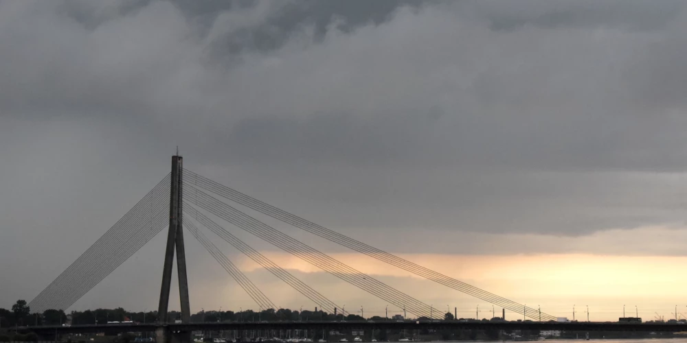 Рига планирует занять деньги на 30 лет для ремонта Вантового моста