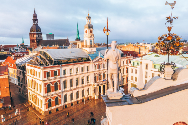 Рига увеличивает расходы и погружается в долги: изменения в бюджетной политике города