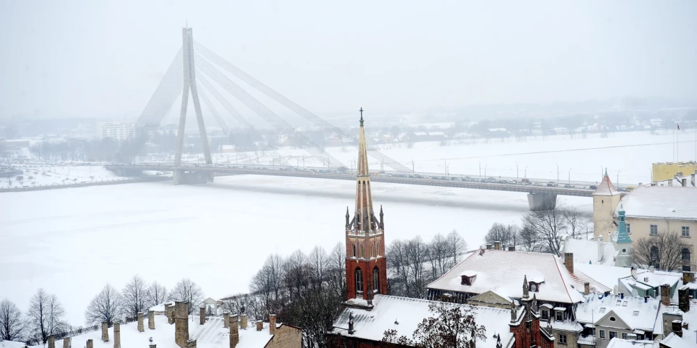 Рига запустила короткий номер 1201 для обращения в самоуправление