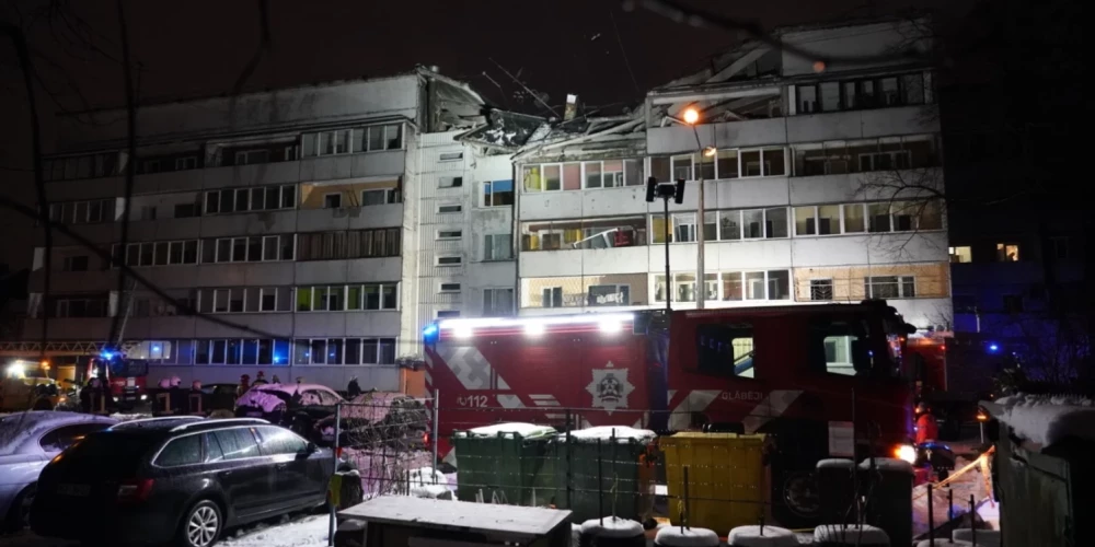 Рижская дума запретила эксплуатацию дома в Торнякалнсе после взрыва газа, погиб один человек