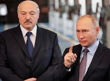 Россия препятствует сближению Лукашенко с Европой и осуждает его независимые шаги