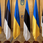 Скандал в Вильянди: власти сняли флаги Украины, вызывая критику бывших мэров