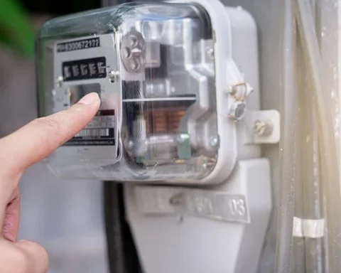 Стоимость электроэнергии в Латвии остается высокой: цена на Nord Pool достигает 116,72 евро за МВт·ч