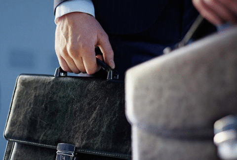 В 2026 году в Латвии снизят максимальные доплаты для чиновников до 20%