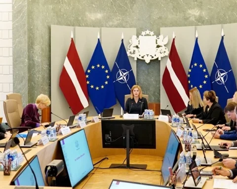 В Латвии на следующей неделе пройдет экстренное заседание Кабинета министров