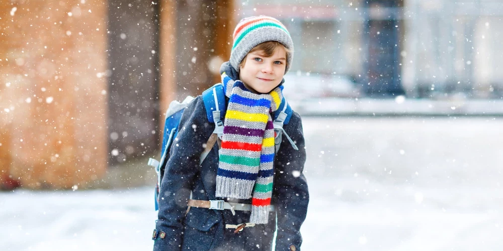 В Латвии температура с утра до -24°, часть детей может остаться дома
