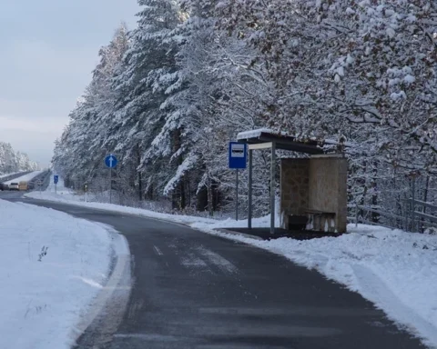 В Латвии в среду повысится ощущение холода из-за усиливающегося ветра